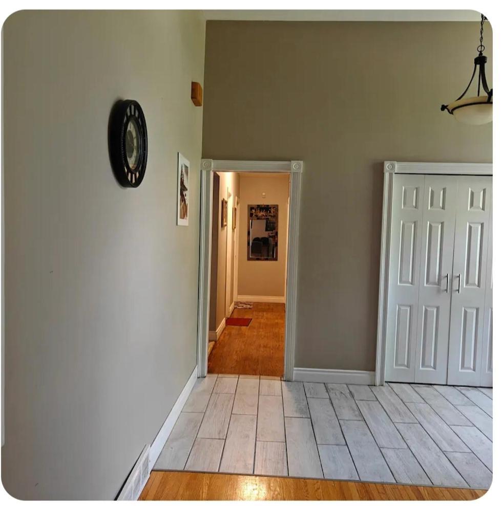 Lina'S Place Saint Catharines Экстерьер фото