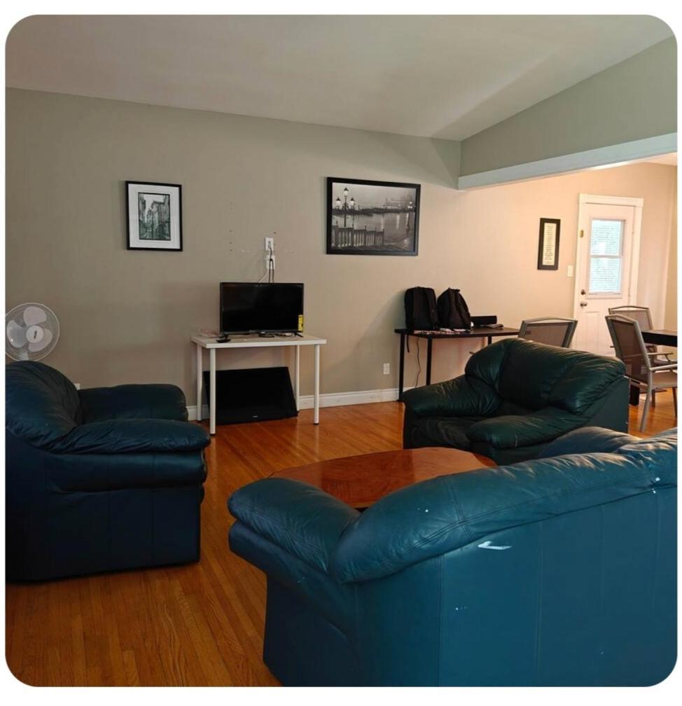 Lina'S Place Saint Catharines Экстерьер фото